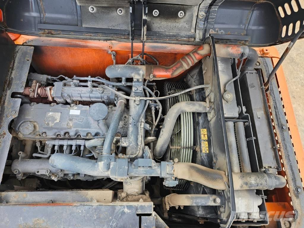 Doosan DX 210 W Koparki kołowe