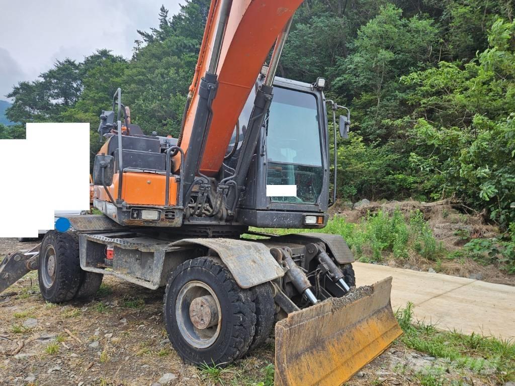 Doosan DX 210 W Koparki kołowe