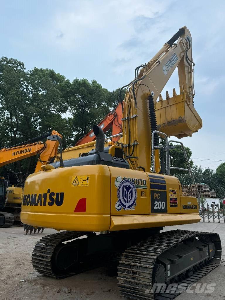 Komatsu PC 200-8 Midikoparki  7t - 12t