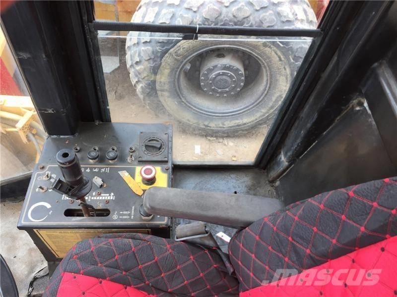 CAT CS-583C Walce jednobębnowe