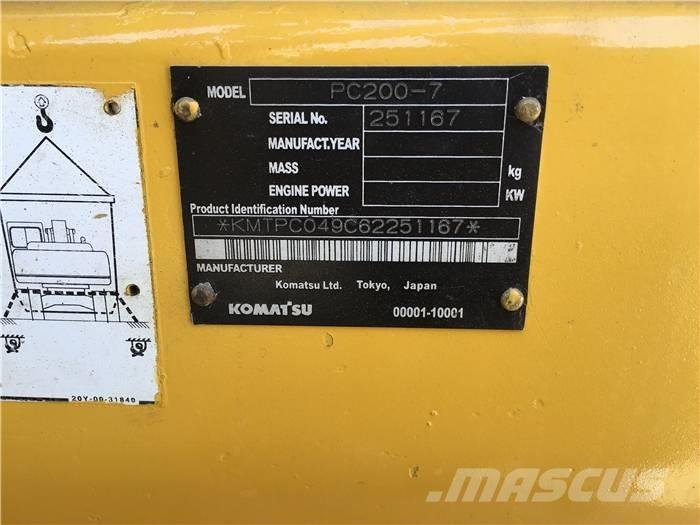 Komatsu PC 200-7 Koparki gąsienicowe