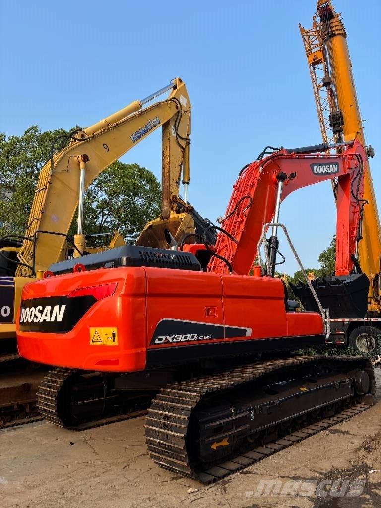 Doosan DX300LC-9C Koparki gąsienicowe