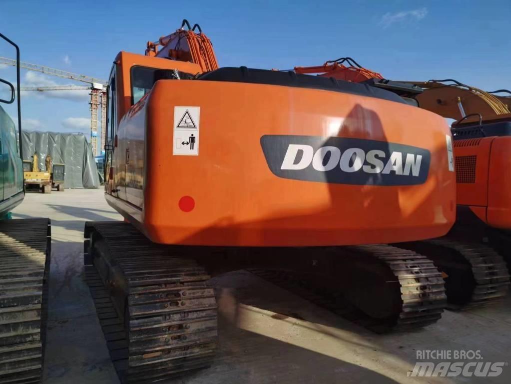 Doosan DH 220 Koparki gąsienicowe