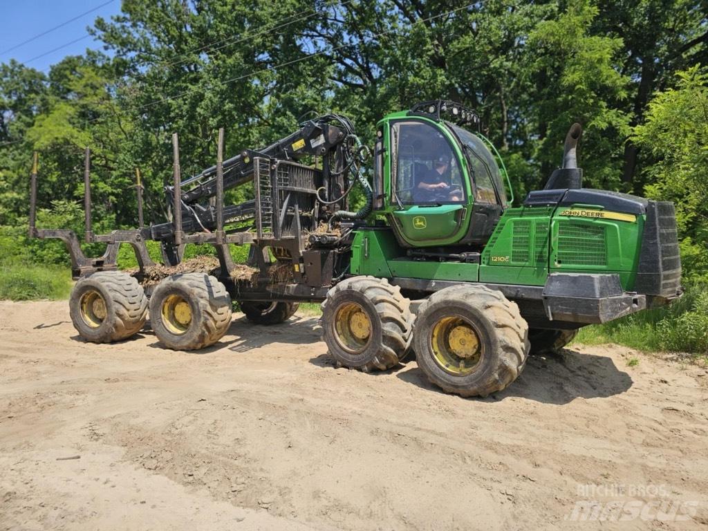 John Deere 1210 G Harwestery