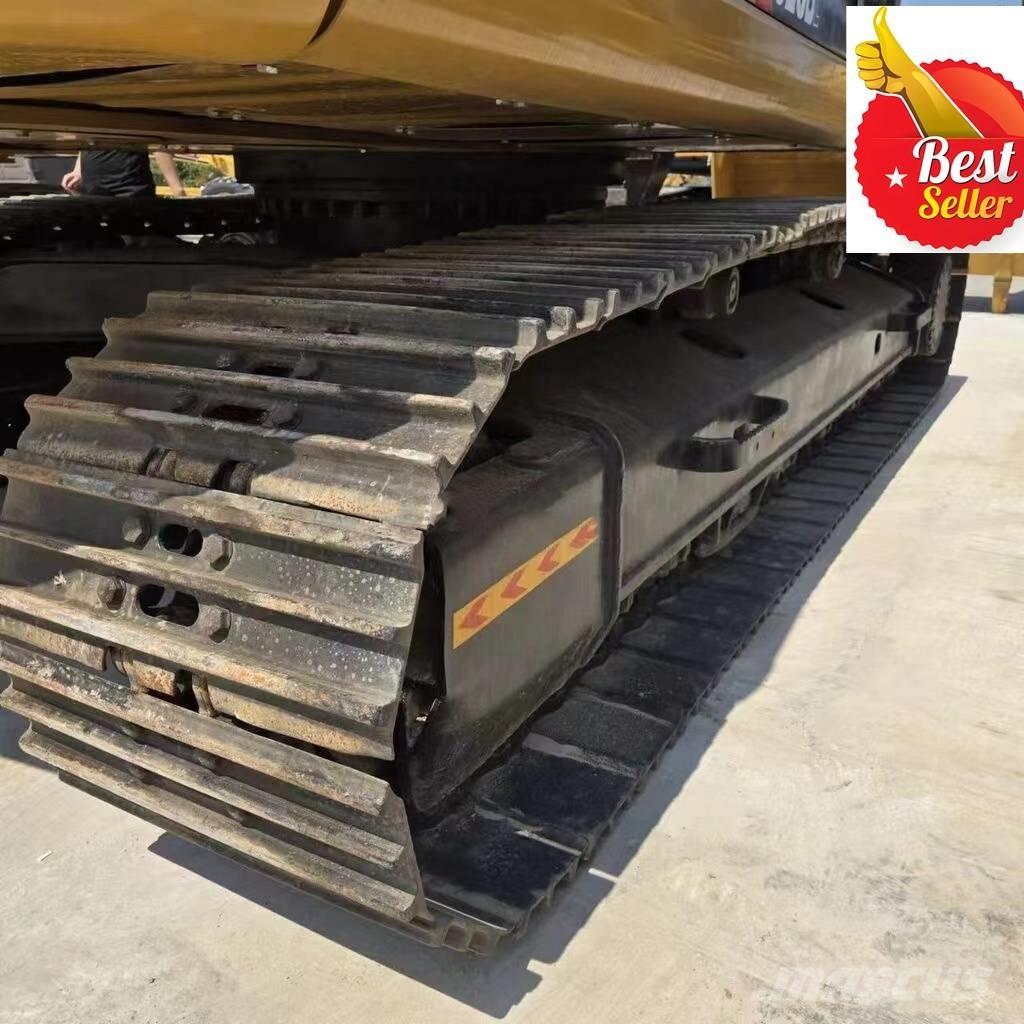 CAT 323 D L Koparki gąsienicowe