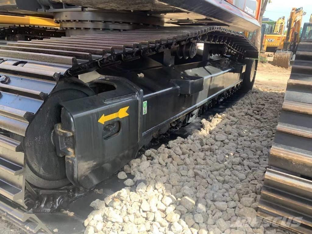 Doosan DX 225 Koparki gąsienicowe