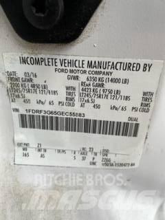 Ford F 350 Ciężarówki typu Platforma / Skrzynia