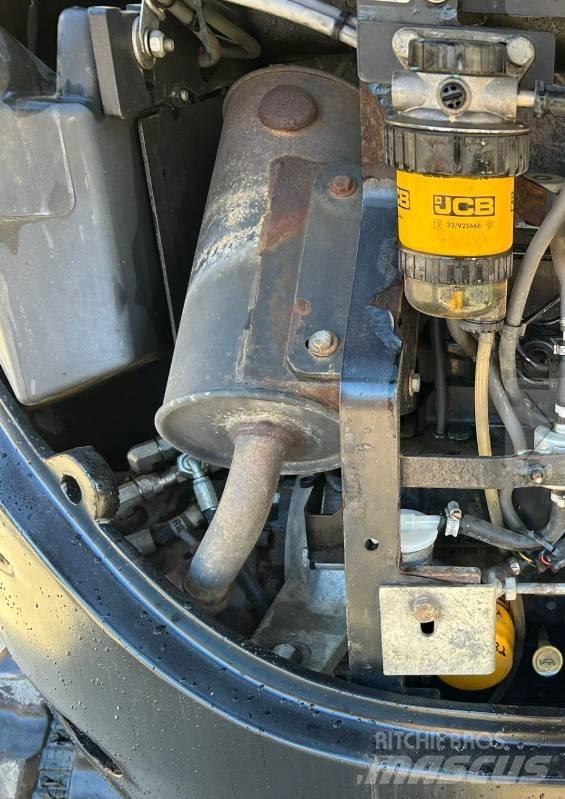 JCB 8026 CTS Minikoparki