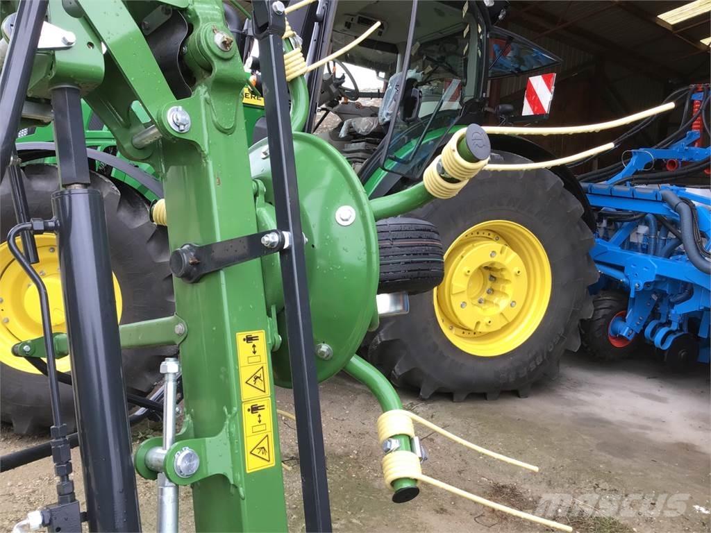 Krone Vendro 820 Zgrabiarki i przetrząsacze