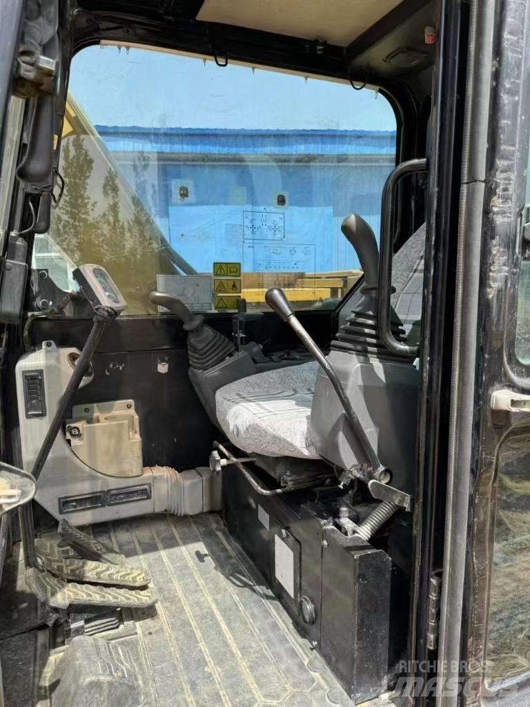 CAT 307 E2 Koparki gąsienicowe