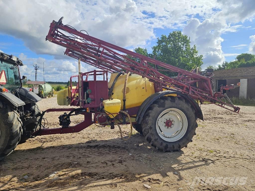 Hardi Commander 2800 Opryskiwacze zaczepiane