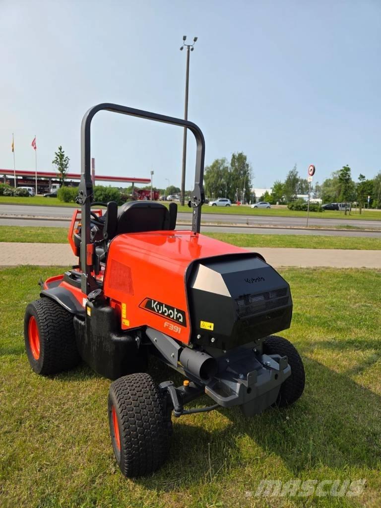 Kubota F 391 Zamiatarki - Zgarniarki - Odśnieżarki