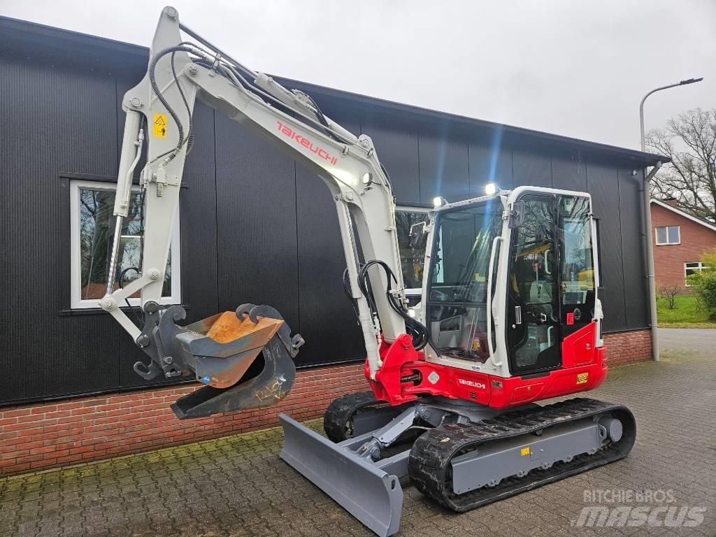 Takeuchi TB250-2 Koparki przeładunkowe