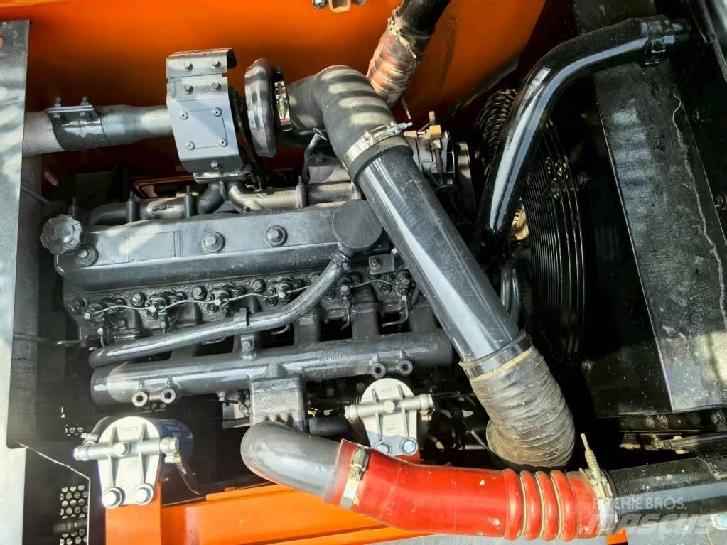 Doosan DX 225 LC Koparki gąsienicowe