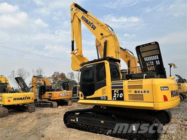Komatsu PC 210-8 Koparki gąsienicowe