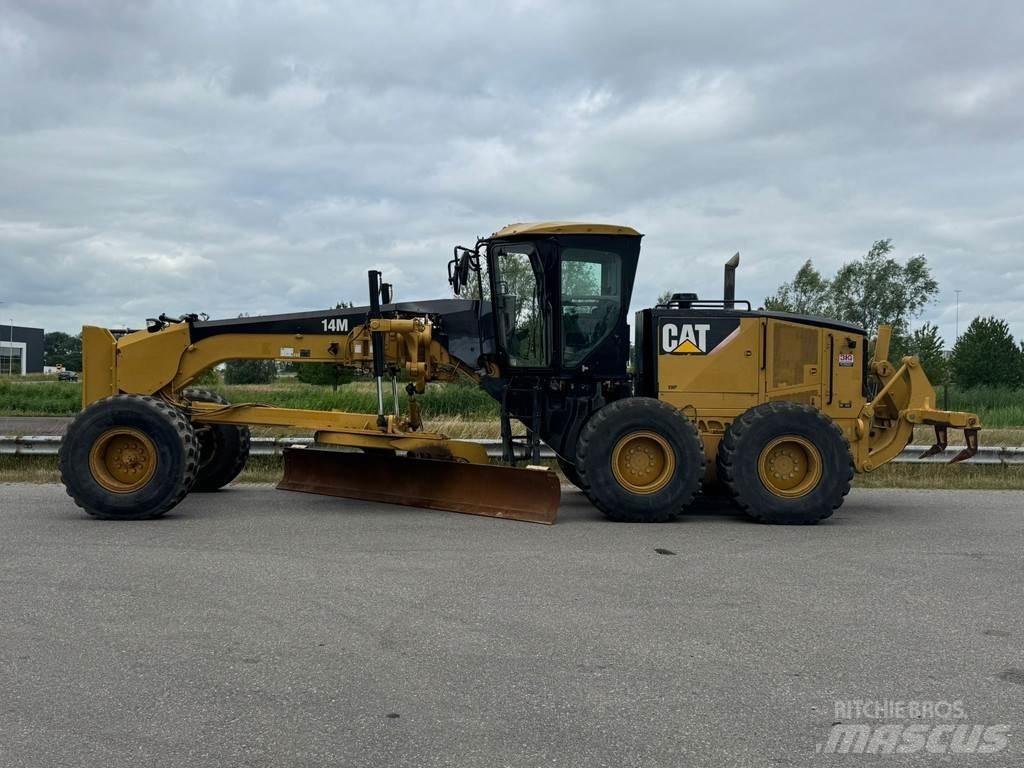 CAT 14M Równiarki