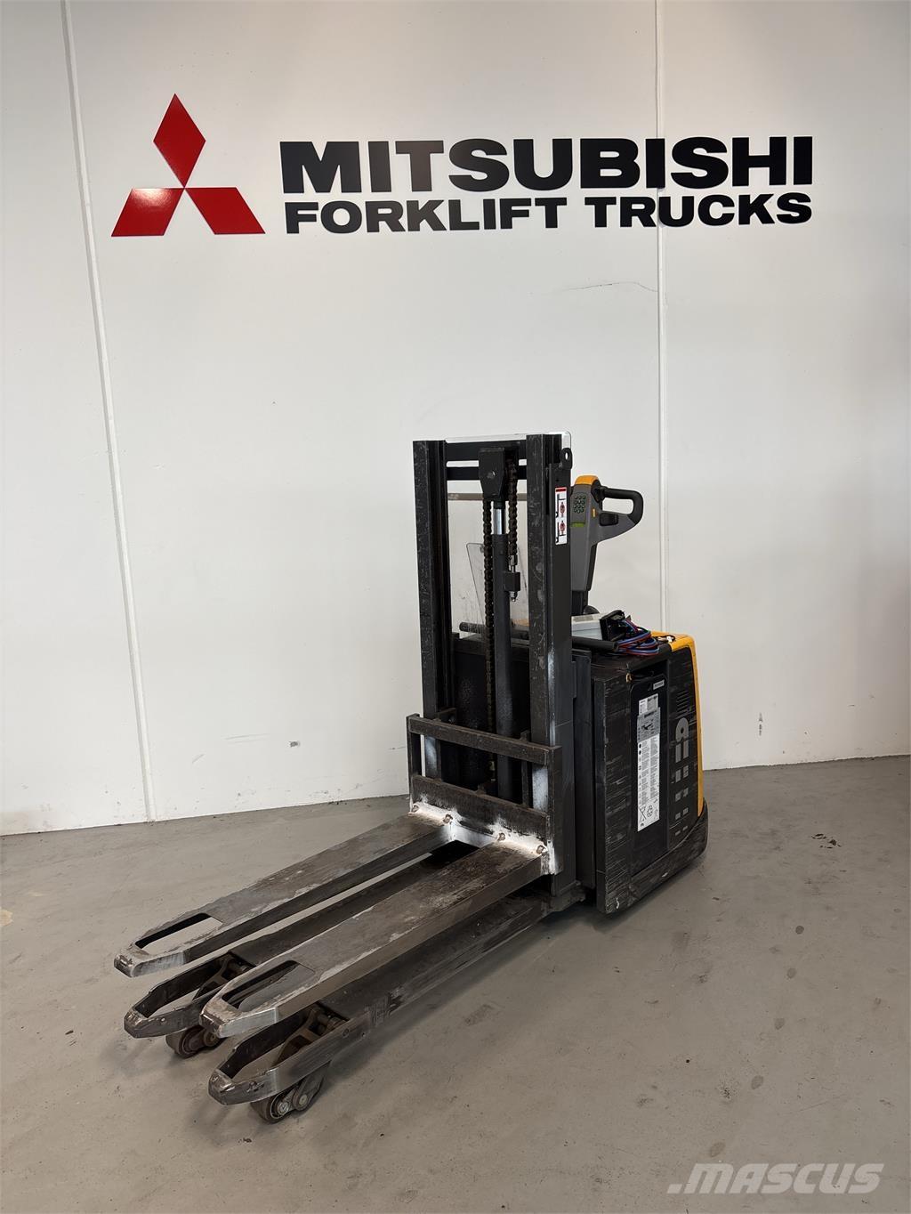 Atlet PDP200 Samojezdne maszyny do załadunku