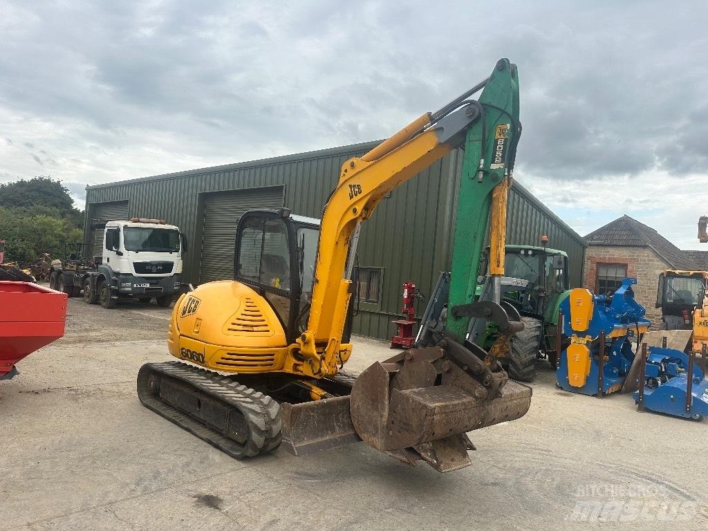 JCB 8060 Minikoparki