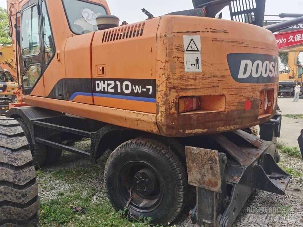 Doosan DH 210 W-7 Koparki kołowe