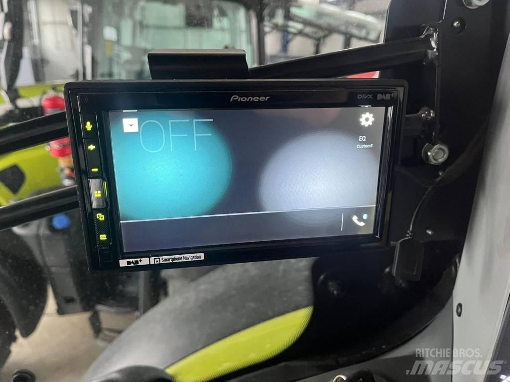 John Deere T 660i Kombajny zbożowe
