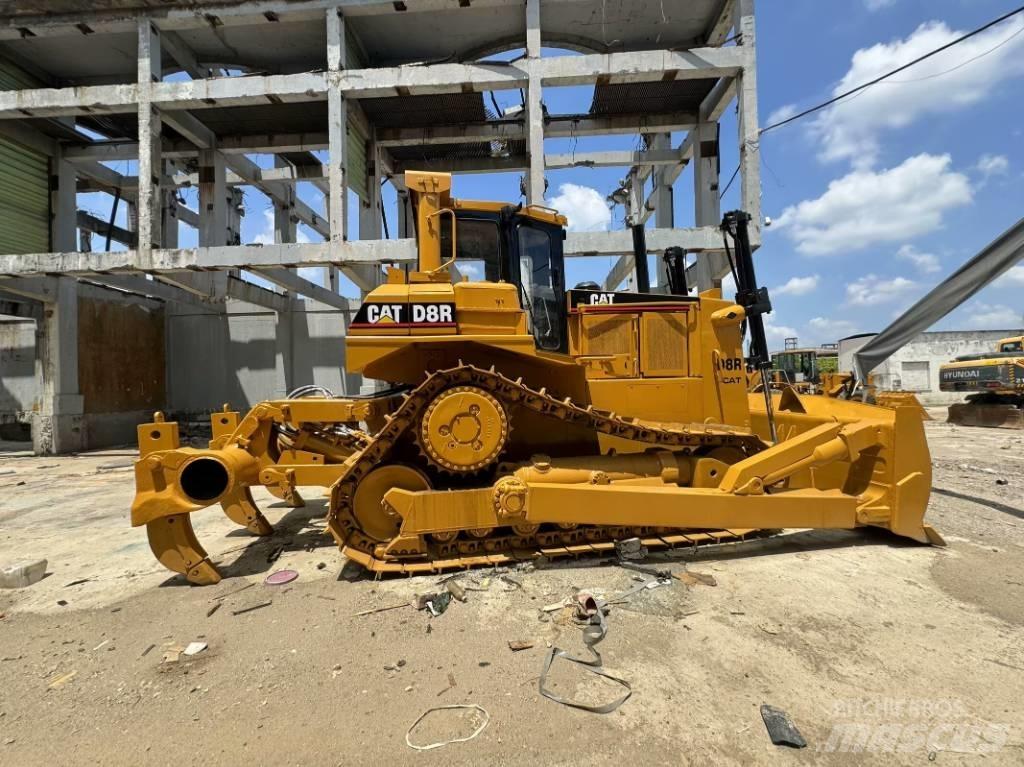 CAT D 7 R Spycharki gąsienicowe