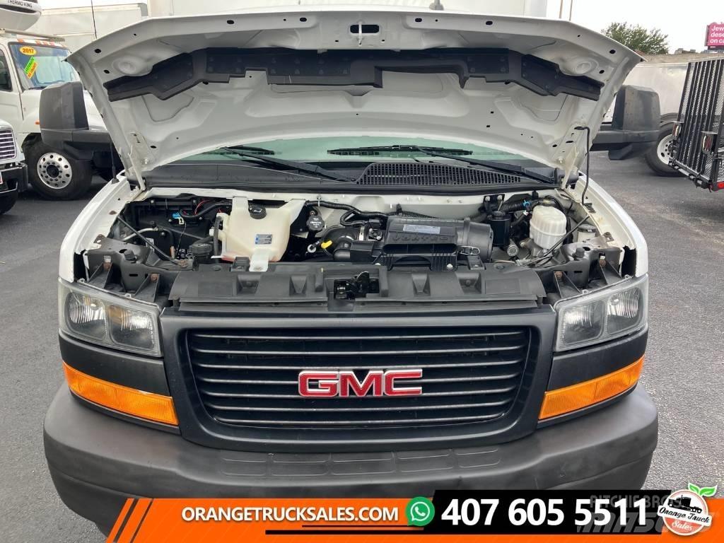 GMC Savana G3500 Busy / Vany