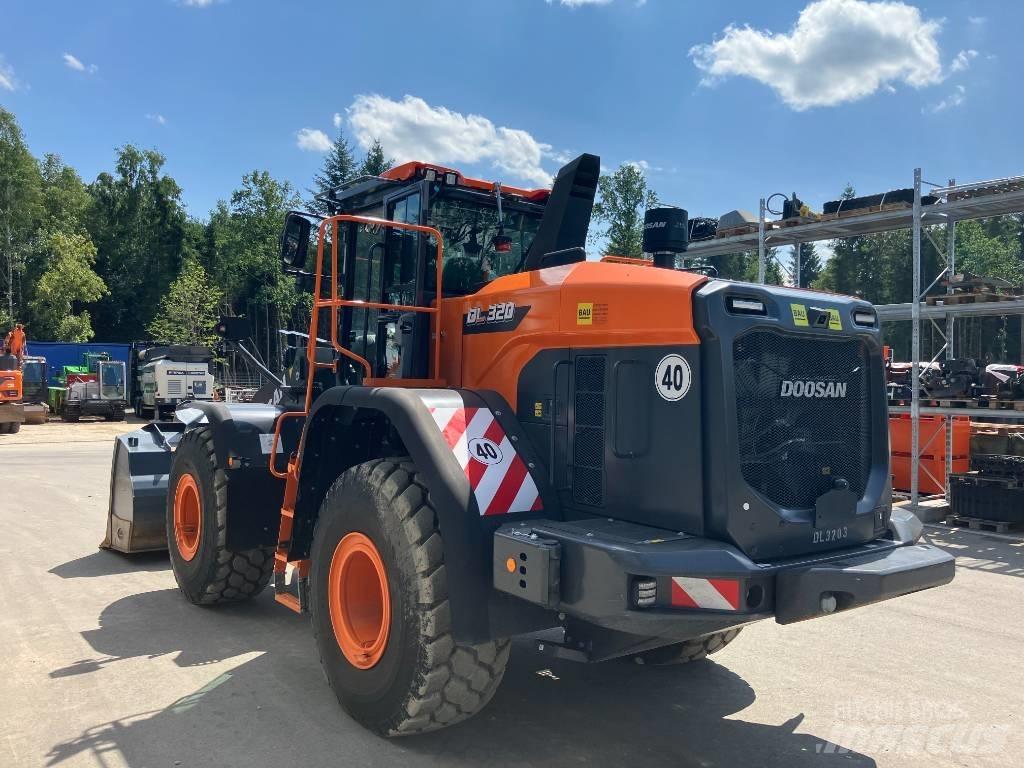 Doosan DL 320-7 Ładowarki kołowe