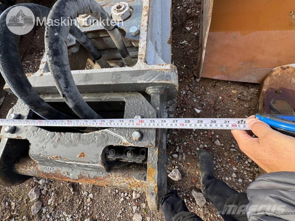 NPK DC-25 Młoty hydrauliczne