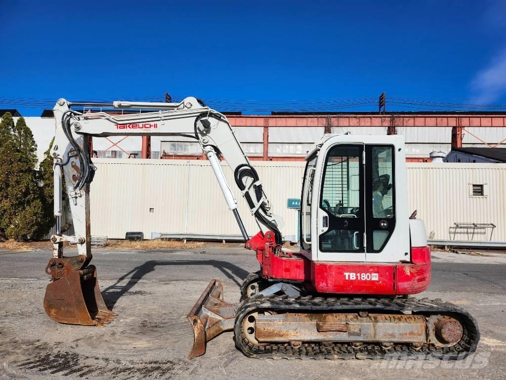 Takeuchi TB 180 FR Koparki gąsienicowe
