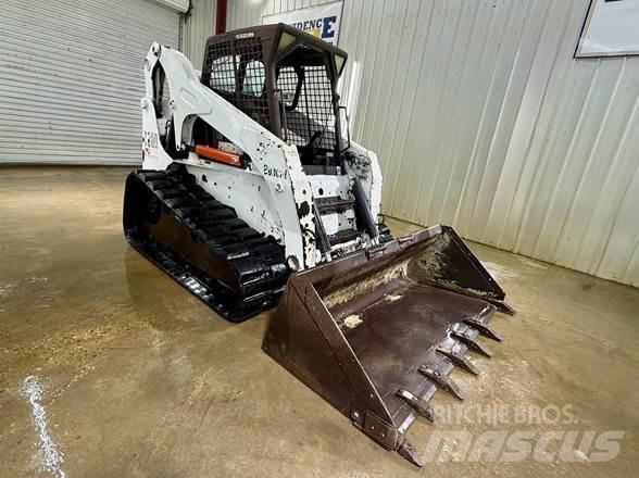 Bobcat T300 Ładowarki burtowe