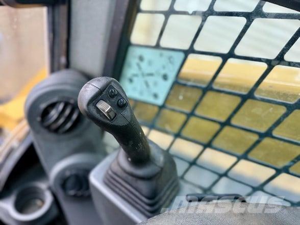 CAT 299D3 XE Ładowarki burtowe