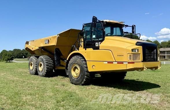 CAT 745 Wozidła przegubowe