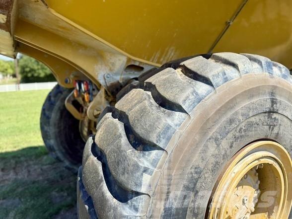 CAT 745 Wozidła przegubowe