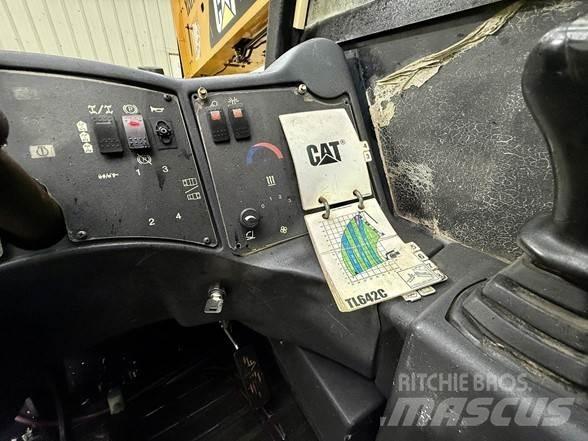 CAT TL642C Ładowarki teleskopowe