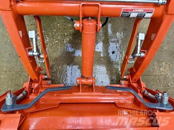 Kubota BX23 Koparko-ładowarki
