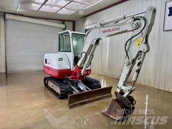 Takeuchi TB240 Minikoparki