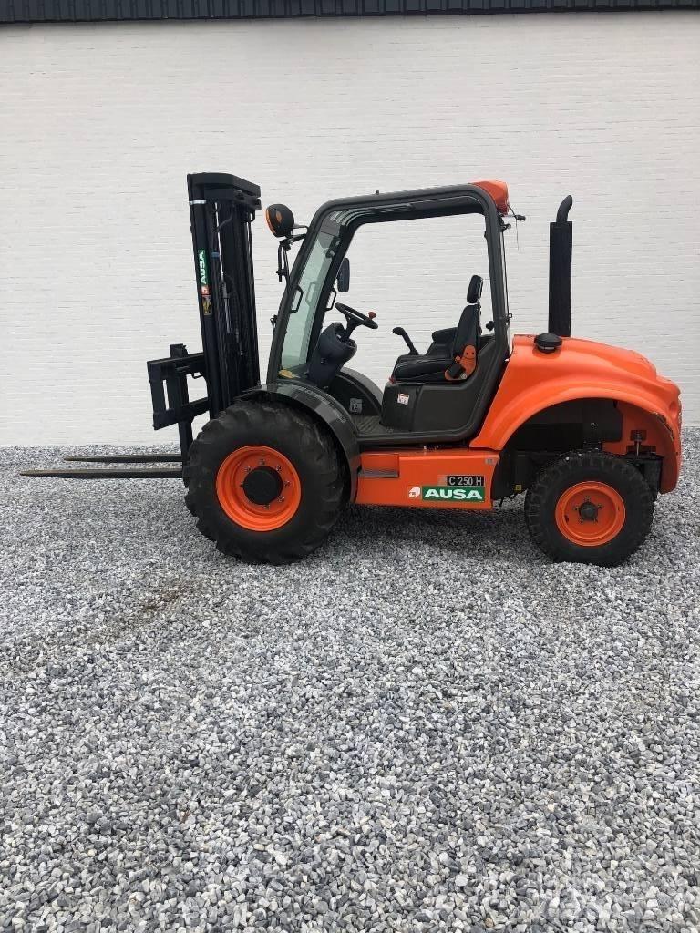 Ausa C 250 H X2 Wózki Diesla