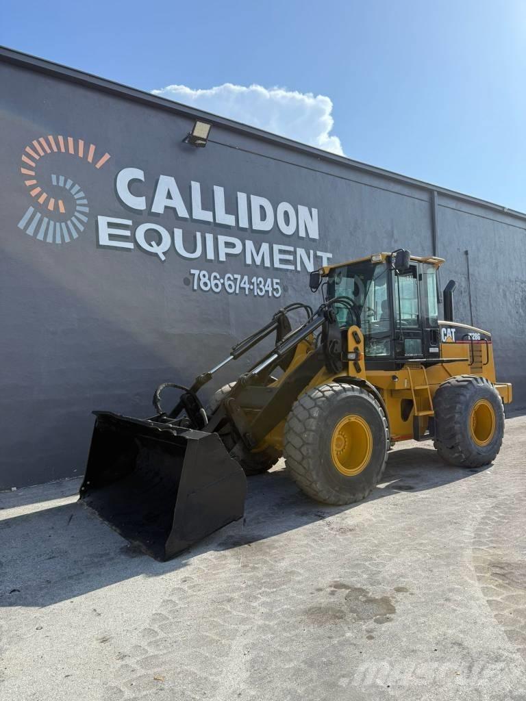 CAT IT 28 G Ładowarki kołowe