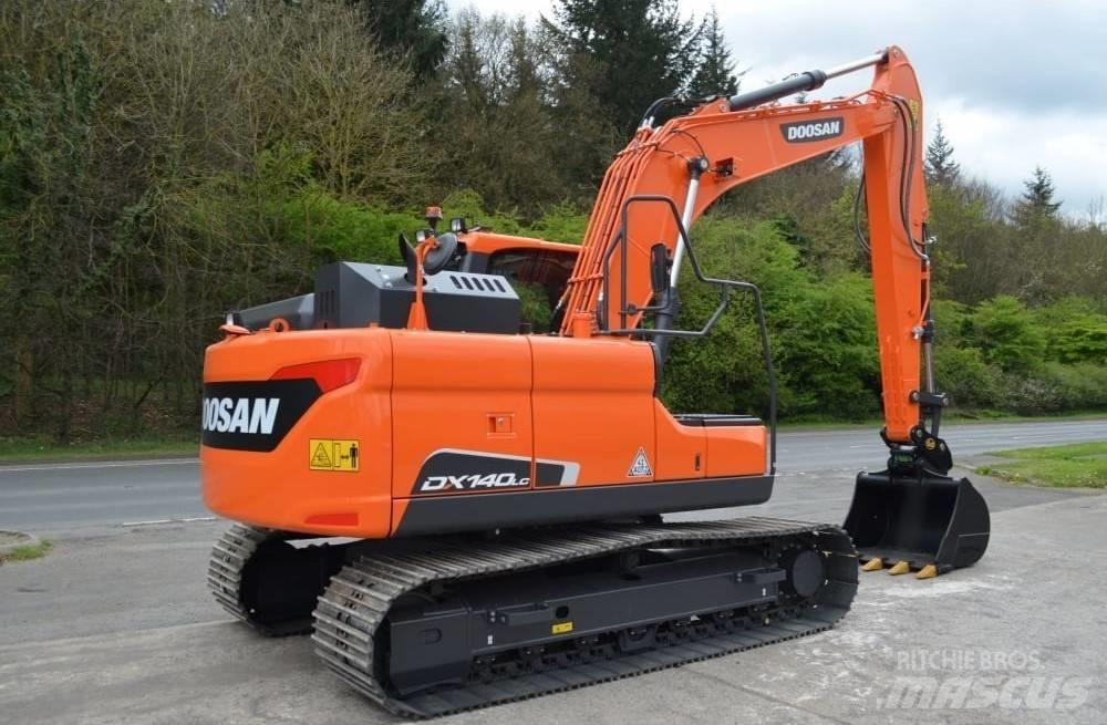 Doosan DX 140 LC-5 Koparki gąsienicowe