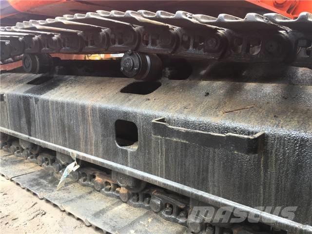 Hitachi EX 200 Koparki gąsienicowe