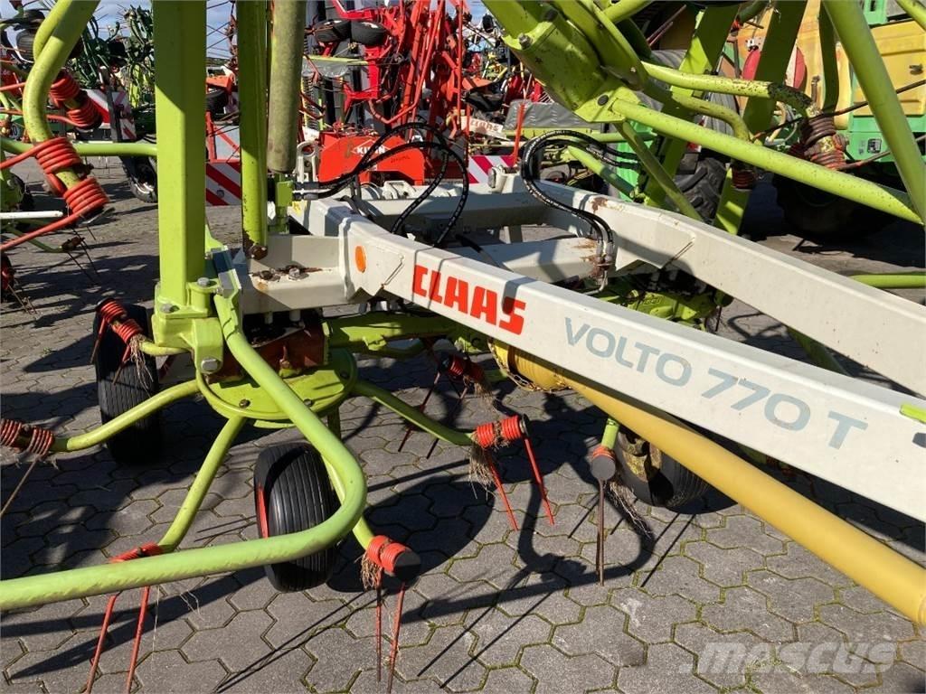 CLAAS Volto 770 T Zgrabiarki i przetrząsacze