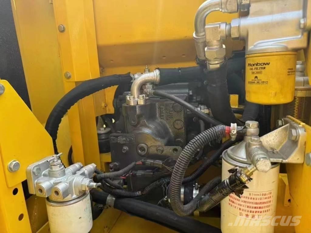 Komatsu PC 130 Koparki gąsienicowe