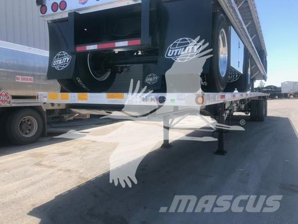 Utility 4000AE Platformy / Naczepy z otwieranymi burtami