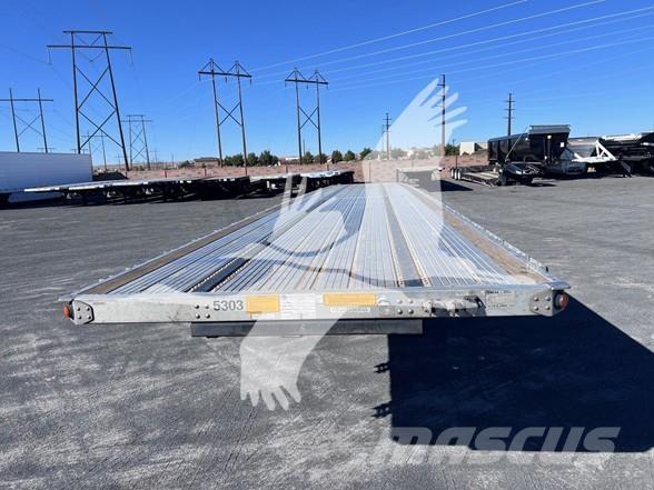 Utility 4000AE Platformy / Naczepy z otwieranymi burtami