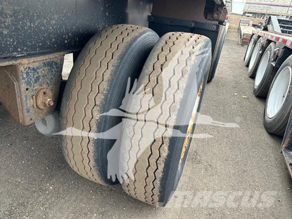 Utility 4000AE Platformy / Naczepy z otwieranymi burtami