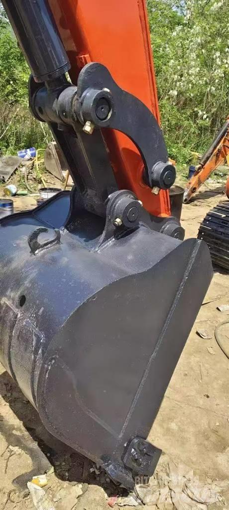 Doosan DX60 Minikoparki