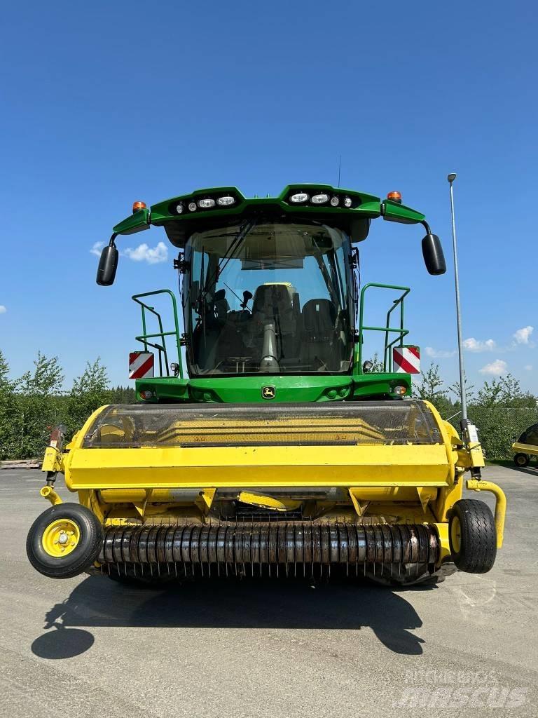 John Deere 8300i Sieczkarnie samojezdne