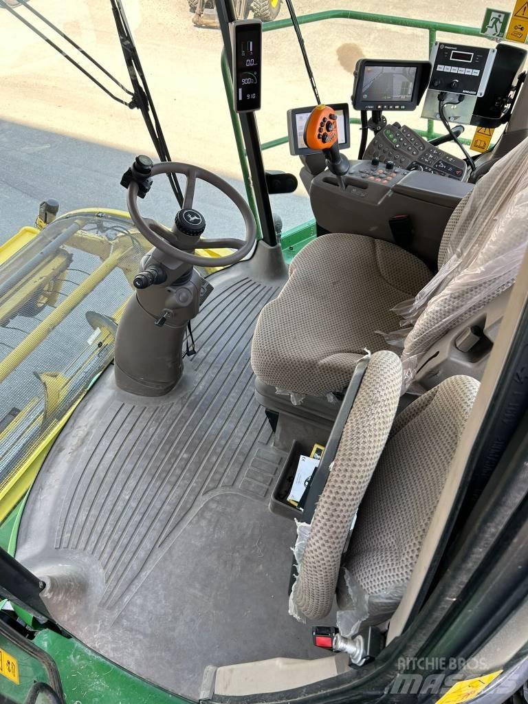 John Deere 8300i Sieczkarnie samojezdne