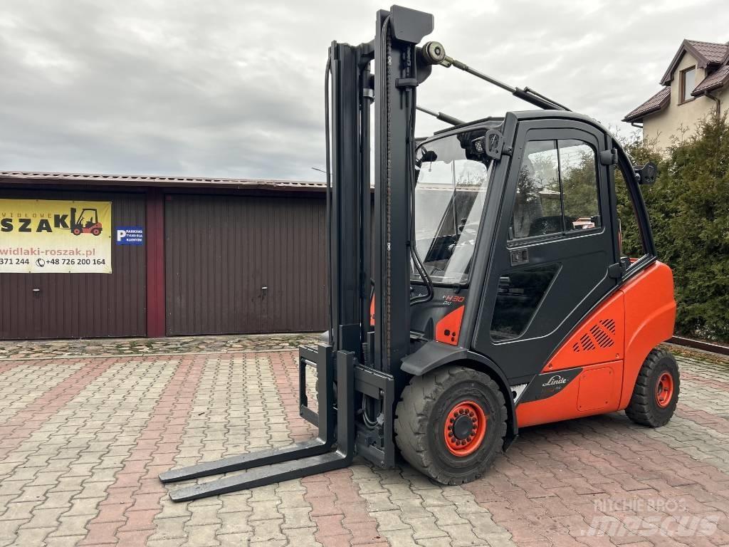 Linde H30T-02 Wózki LPG