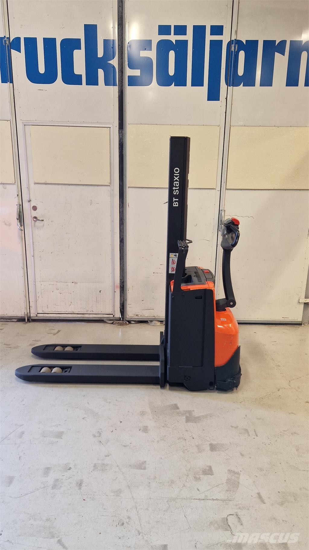 Toyota SWE080L Samojezdne maszyny do załadunku